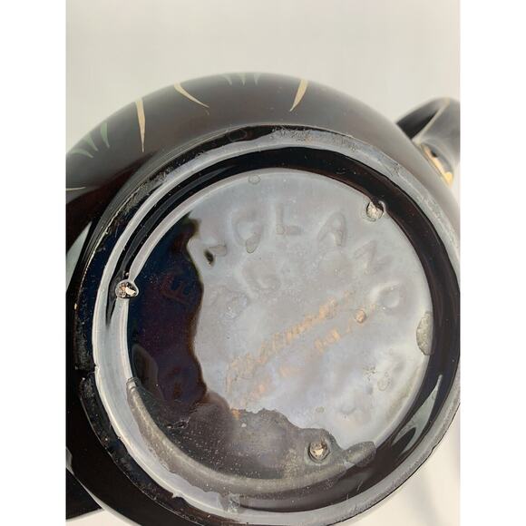 Vintage Brown Heath Ceramics Teapot Made in England Gold Trim Painted Design - Picture 12 of 12